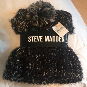 Black Steve Madden Scarf and Bernie set